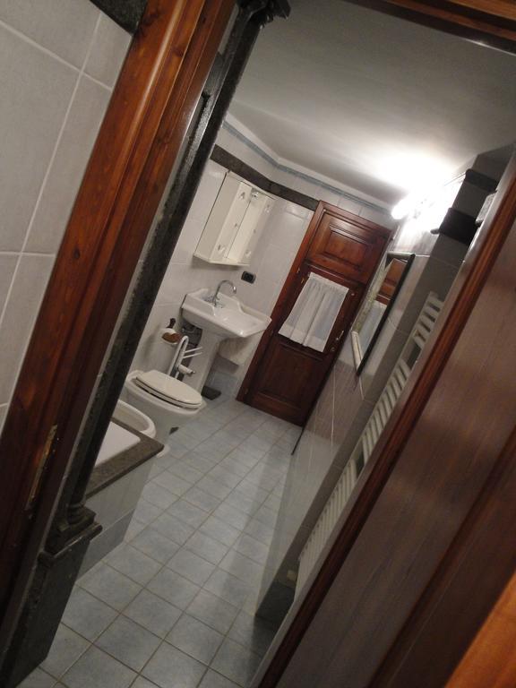 Villa La Loggetta Di Apricus à Olevano Romano Extérieur photo
